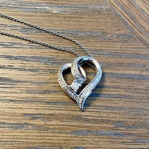 925 Silver Heart Pendant And Chain